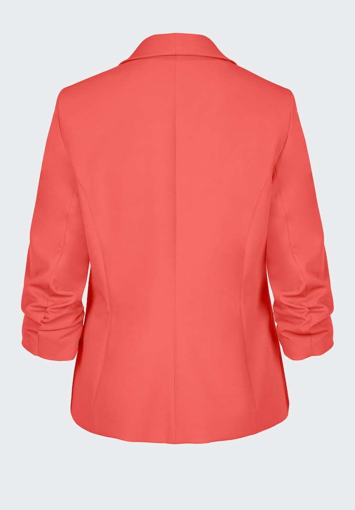 Bianca Filis Blazer.  A regular fit blazer with 3/4 length sleeves, V-neck and single button fastening. This blazer has faux pockets and the colour is a vibrant coral shade.