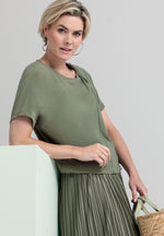 Bianca Cap Sleeve Twist Sia Top. A short sleeve, regular fit top with round neckline and twist detail, in the colour palm.