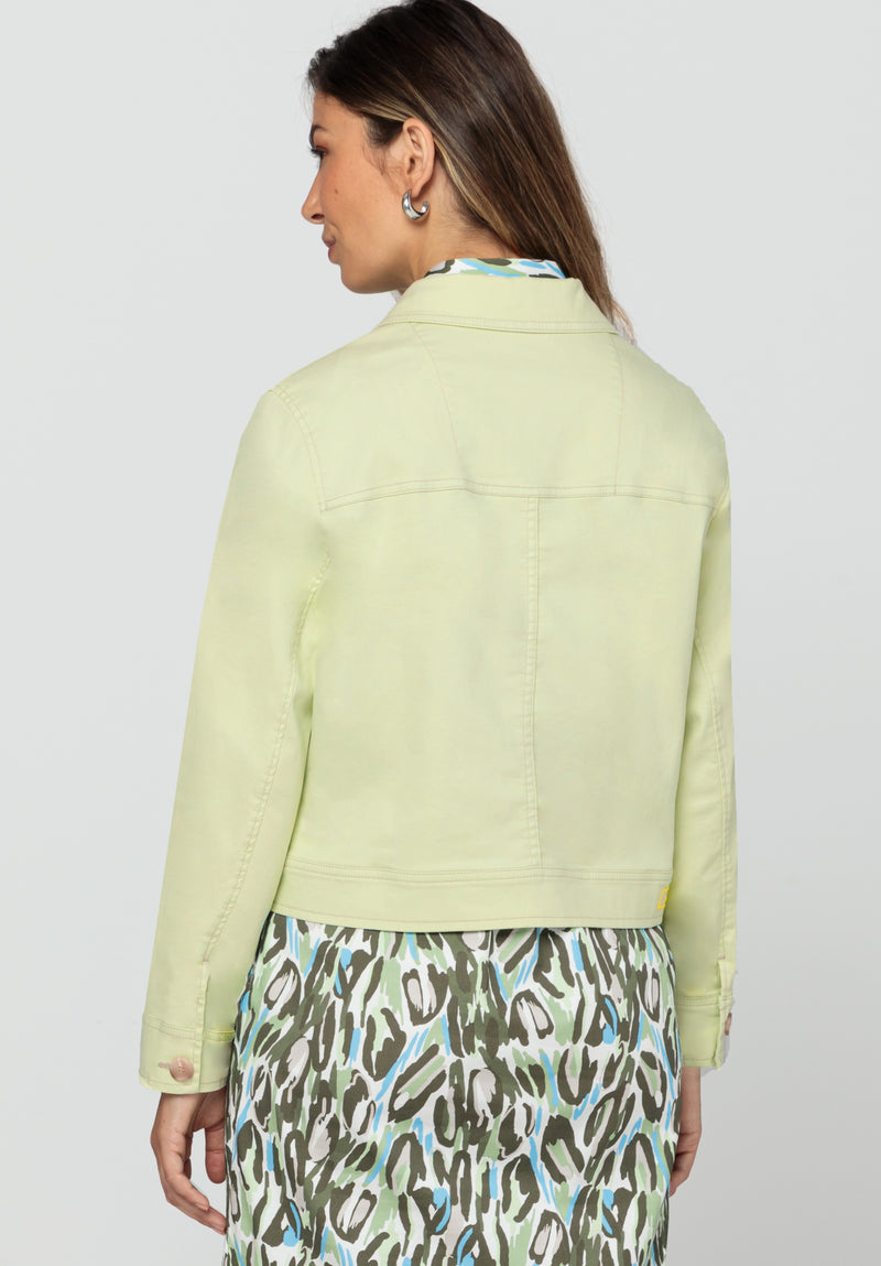 Bianca Peggy Denim Jacket. A regular fit jacket with long sleeves, collared neckline and button fastenings. This jacket has pockets and is a pale green colour.