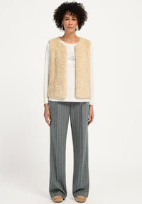 Tabea Gilet