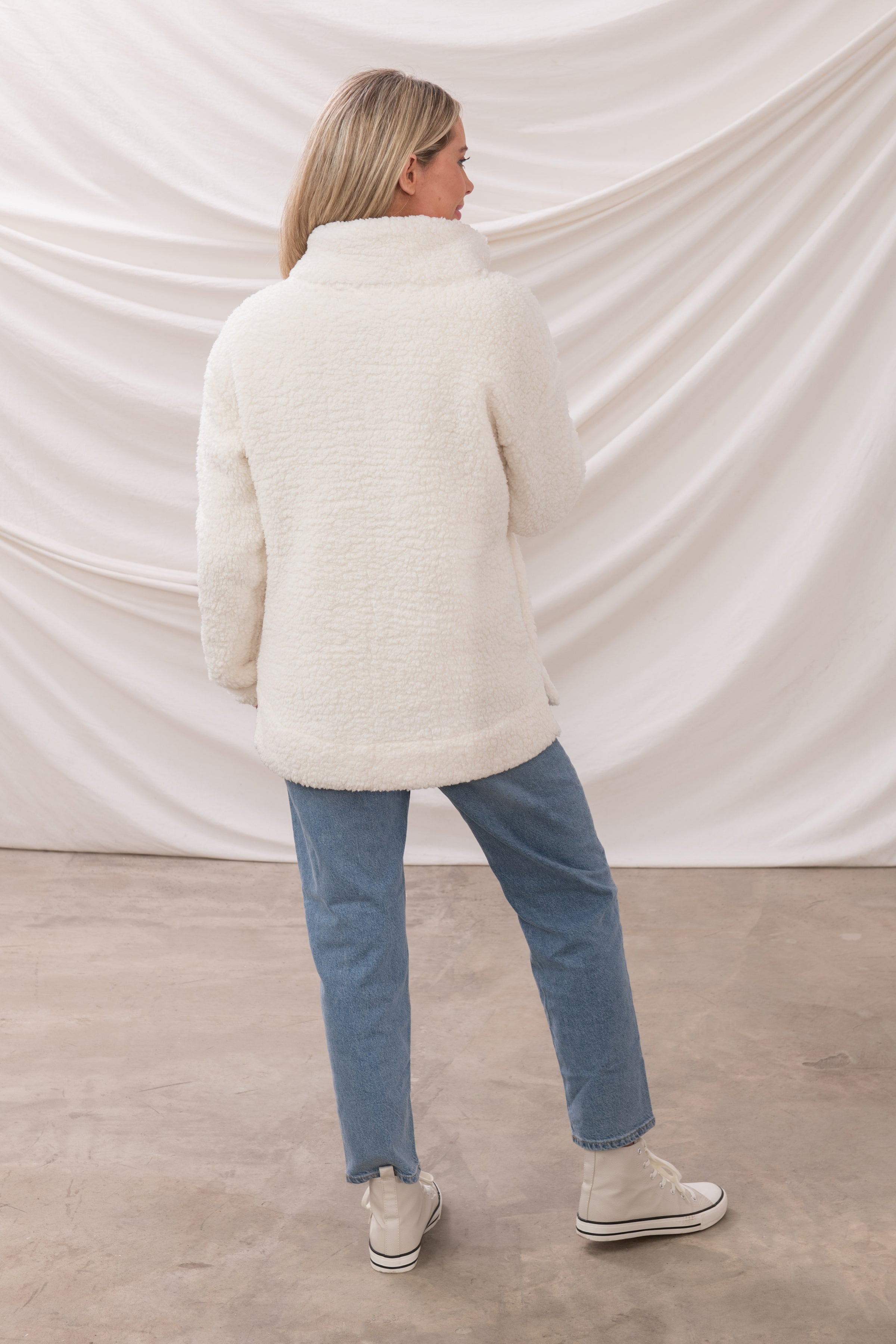 An image of the Lighthouse Ladies Bay Fleece