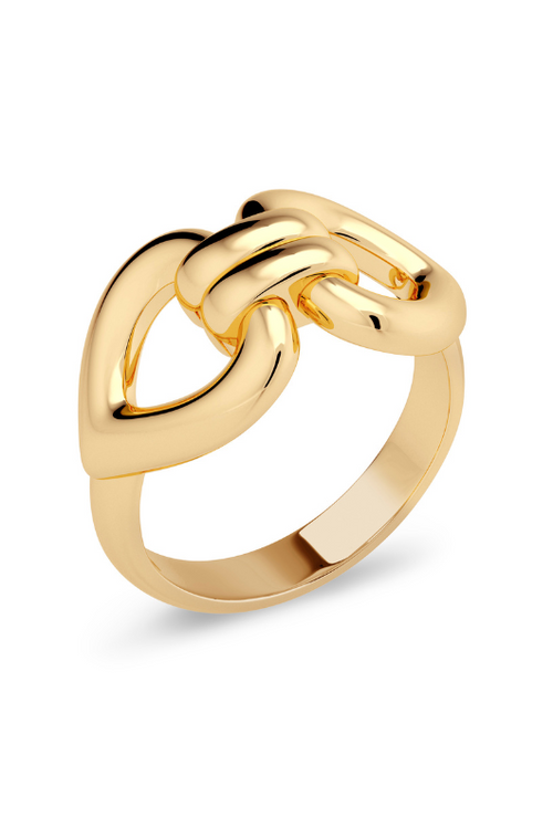 Edblad Beverly Ring Large. A gold plated heart-shape ring.