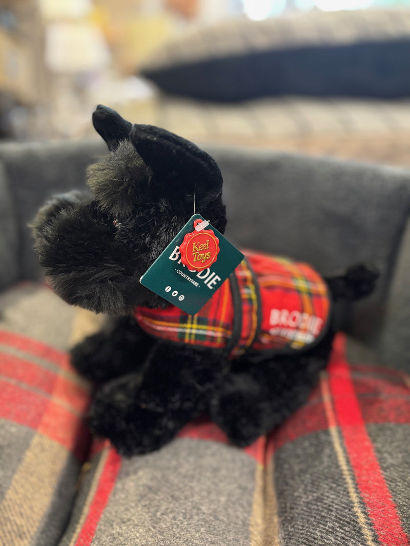 An image of the Keel Toys Brodie Scottie Dog