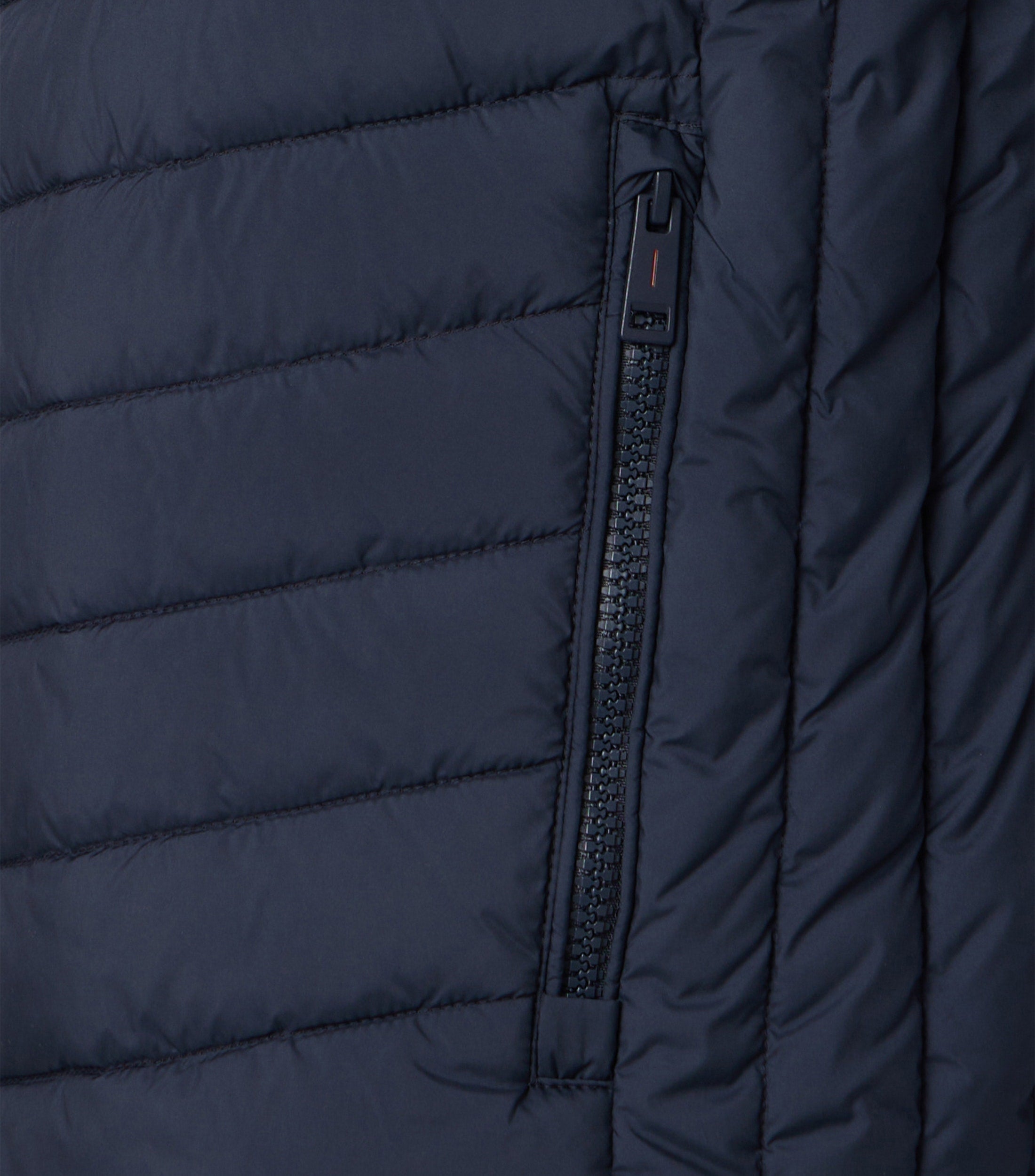 An image of the Casa Moda Outdoor Lightweight Gilet