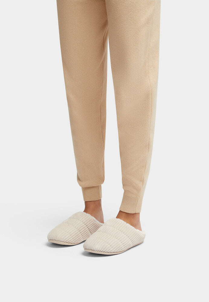 An image of the Fitflop Chrissie Fleece Lined Corduroy Slipper