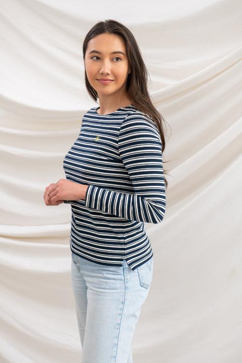 An image of the Lighthouse Ladies Causeway Top