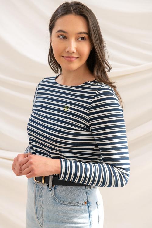 An image of the Lighthouse Ladies Causeway Top