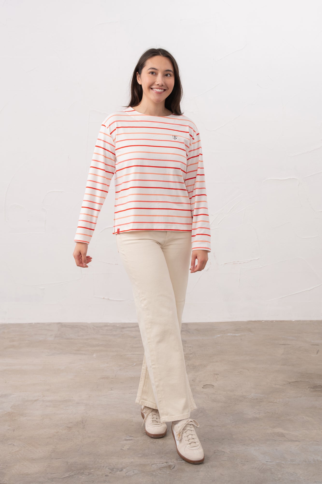 An image of the Lighthouse Ladies Causeway II Top