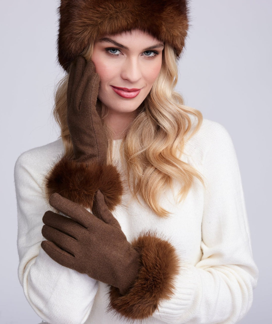 An image of the Pia Rossini Corine Glove