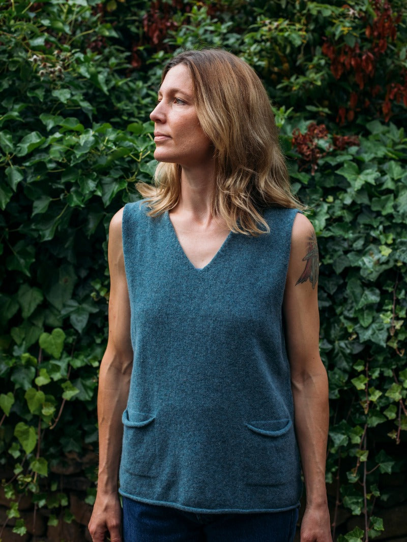 An image of the Eribe Corry V-Neck Tank Top
