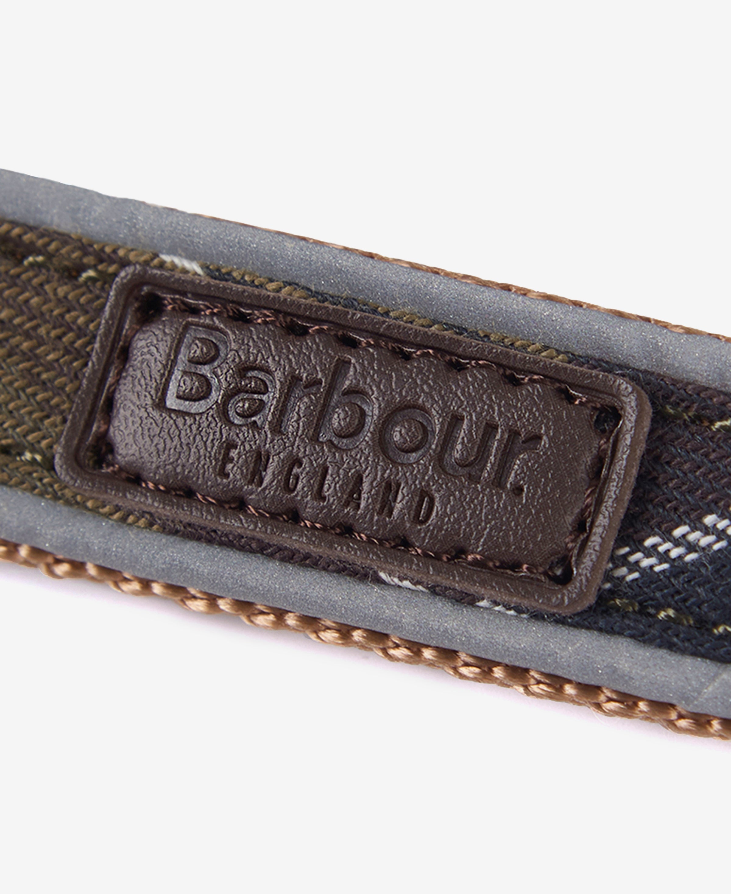 An image of the Barbour Reflective Tartan Dog Lead