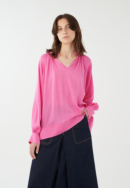 An image of the Dea Kudibal Silk Blouse
