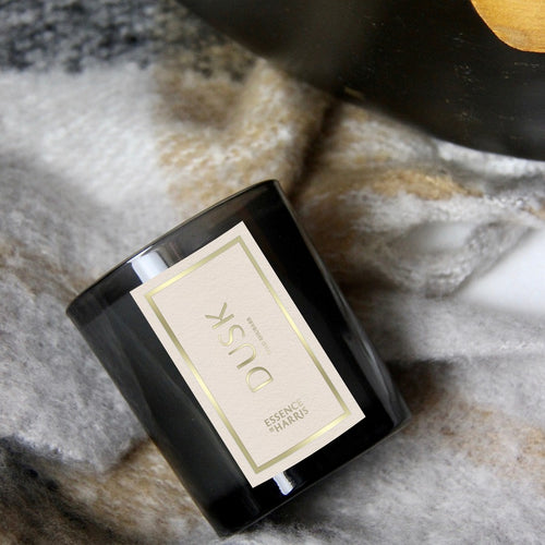 An image of the Essence of Harris Single Wick Candle