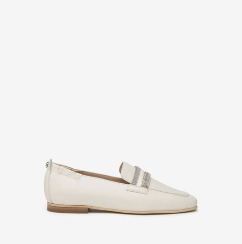 An image of the Nero Giardini Nappa Pandora Loafer
