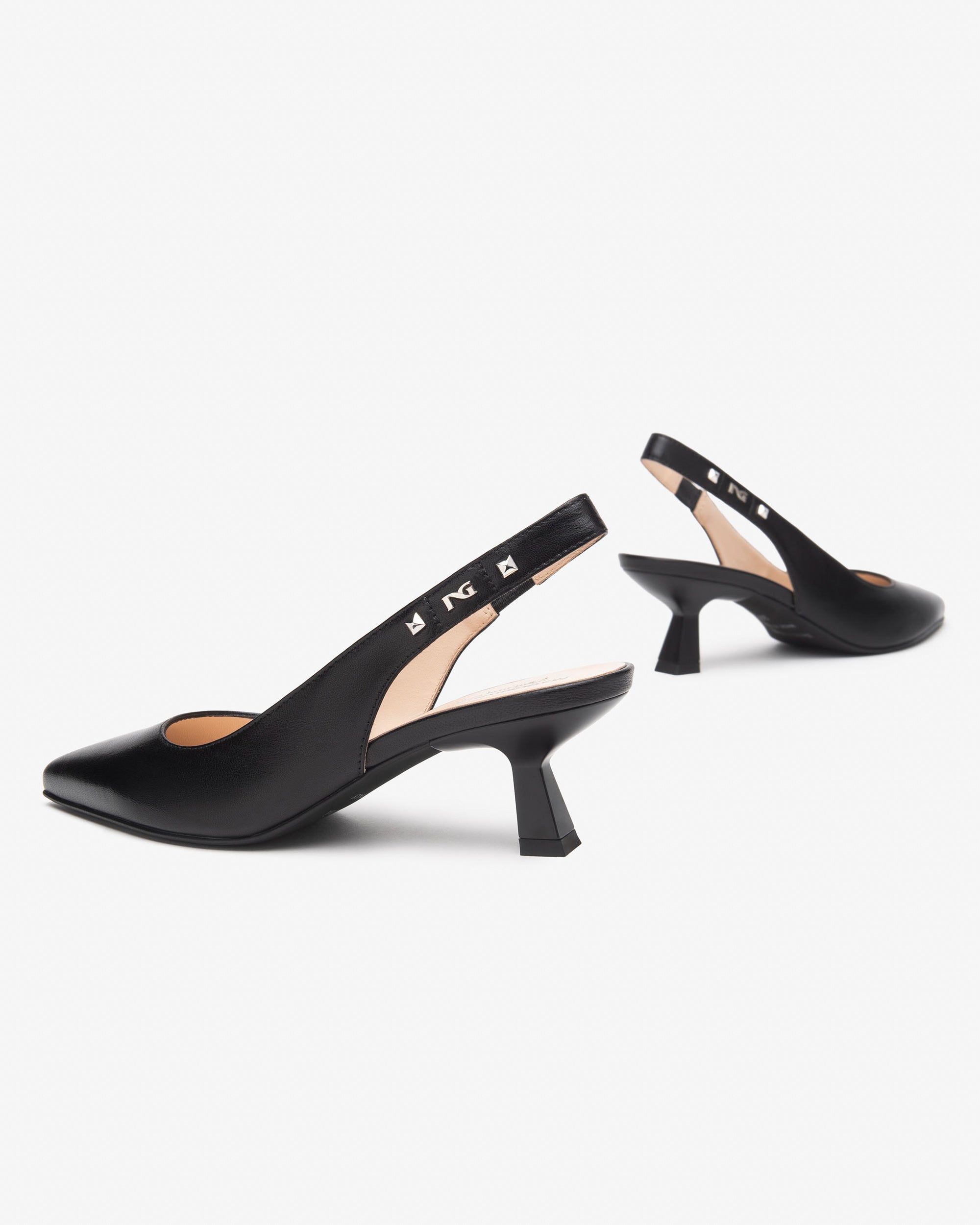 An image of the Nero Giardini Nappa Pandora Slingback Shoes