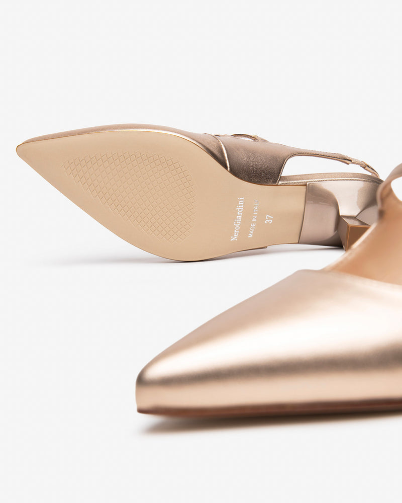 An image of the Nero Giardini Laminato Slingback Shoes