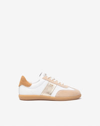 An image of the Nero Giardini Sierra Trainers