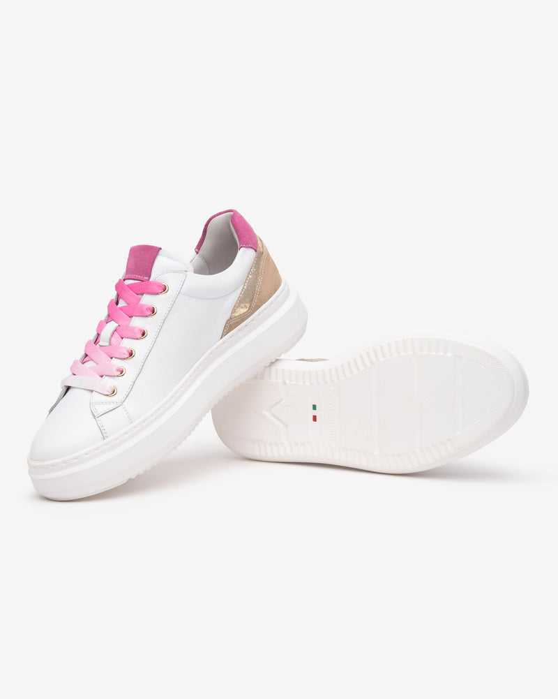 An image of the Nero Giardini Cile Trainers