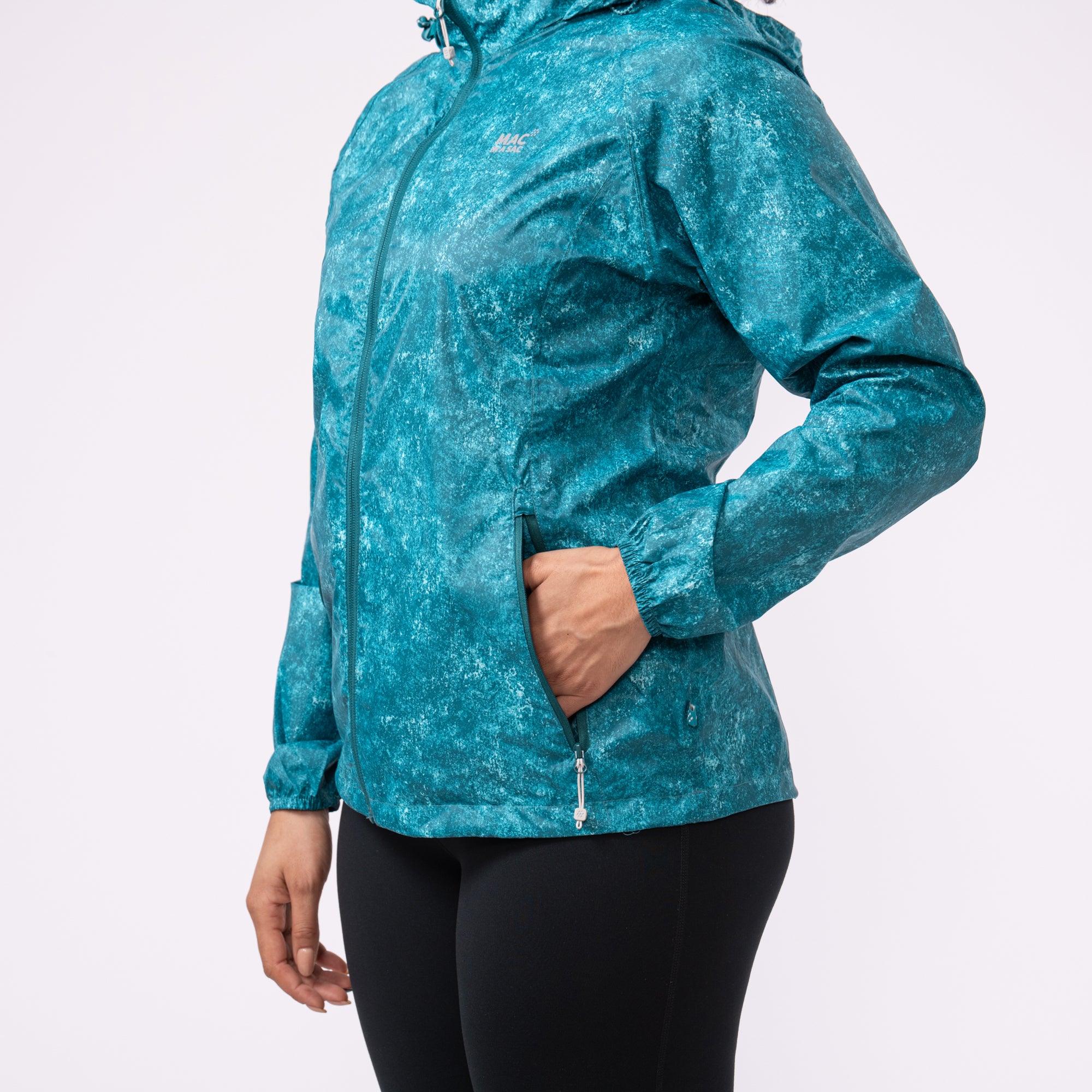 An image of the Mac in a Sac Mias Edition Jacket