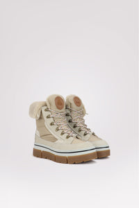 Henta Boot