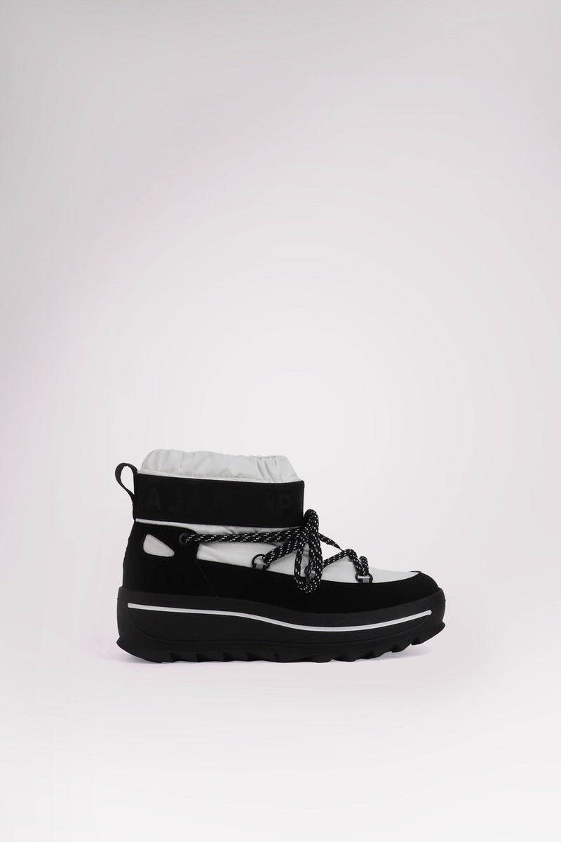 An image of the Pajar Galaxy Mini Boot