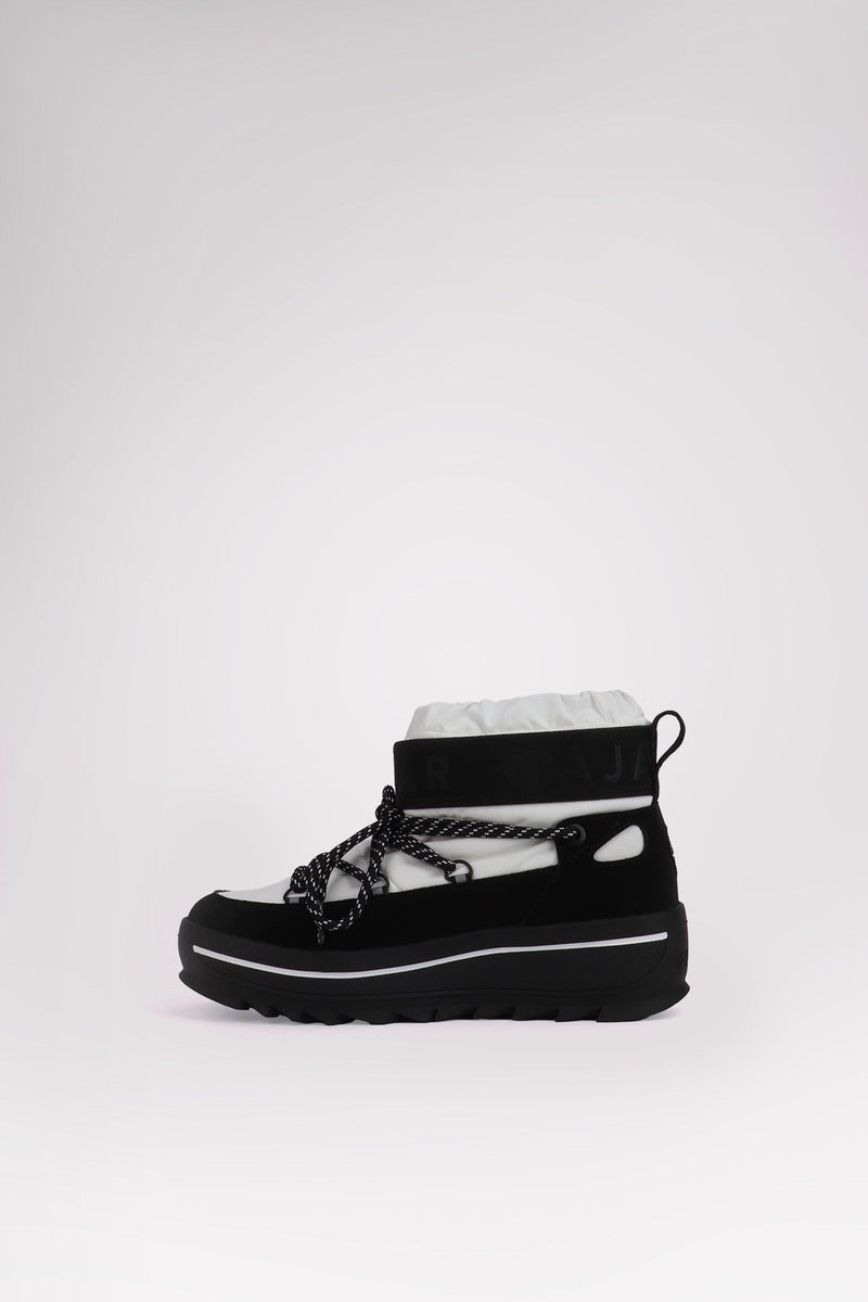 An image of the Pajar Galaxy Mini Boot