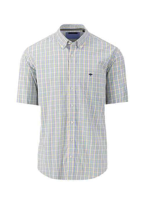 An image of the Fynch-Hatton Short Sleeve Check Shirt in the colour Pineapple.