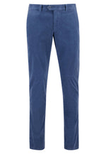 An image of the Fynch-Hatton Corduroy Chino