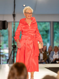 Dress (Signature)