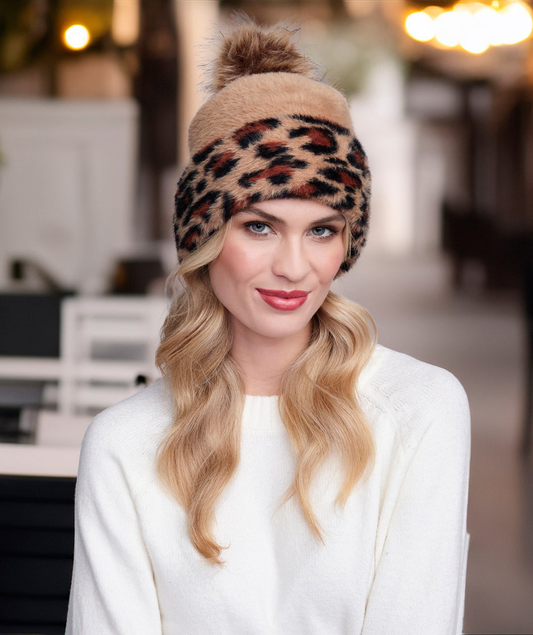 An image of the Pia Rossini Felicia Hat