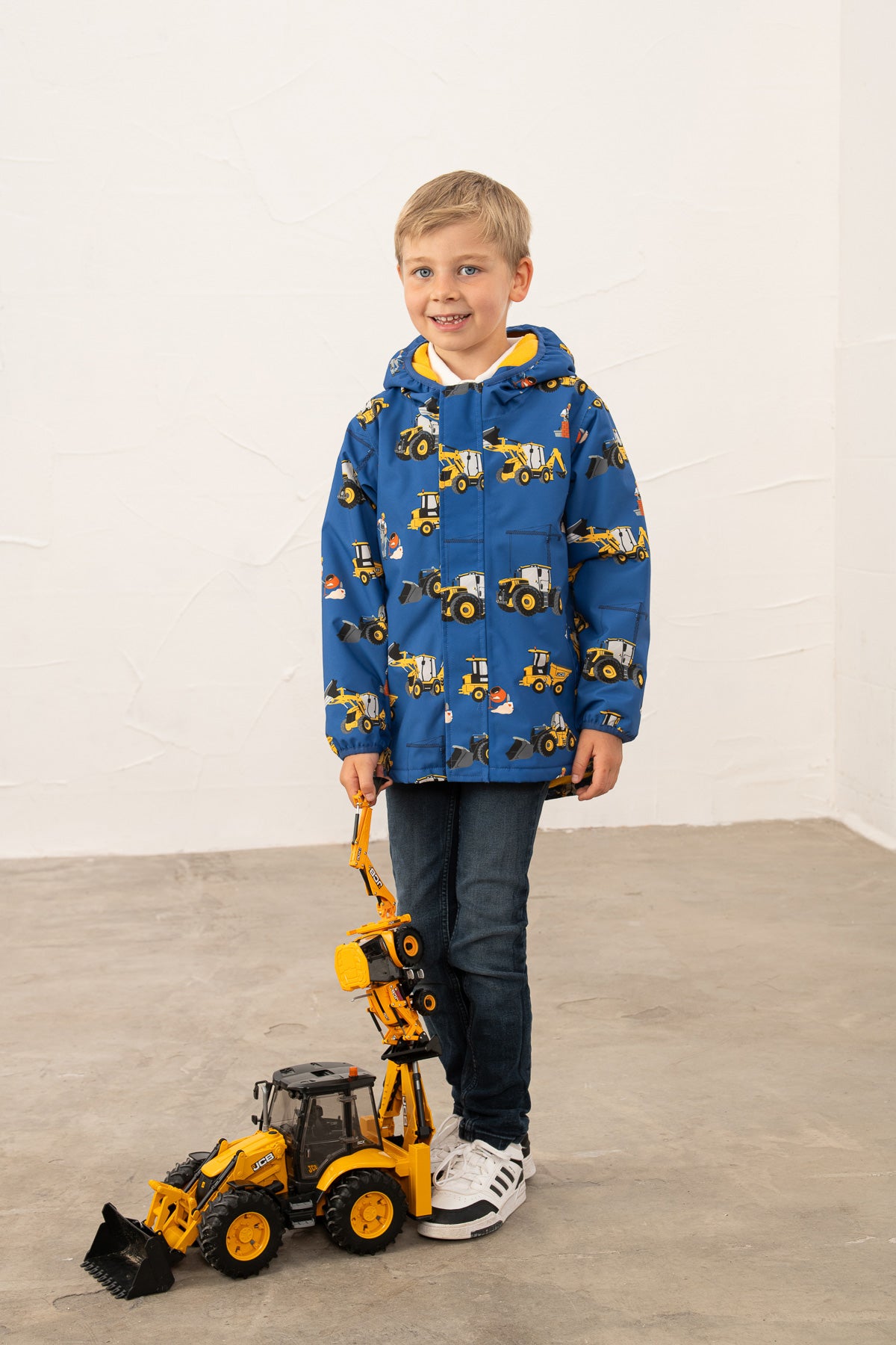 An image of the Lighthouse Finlay Boys Coat