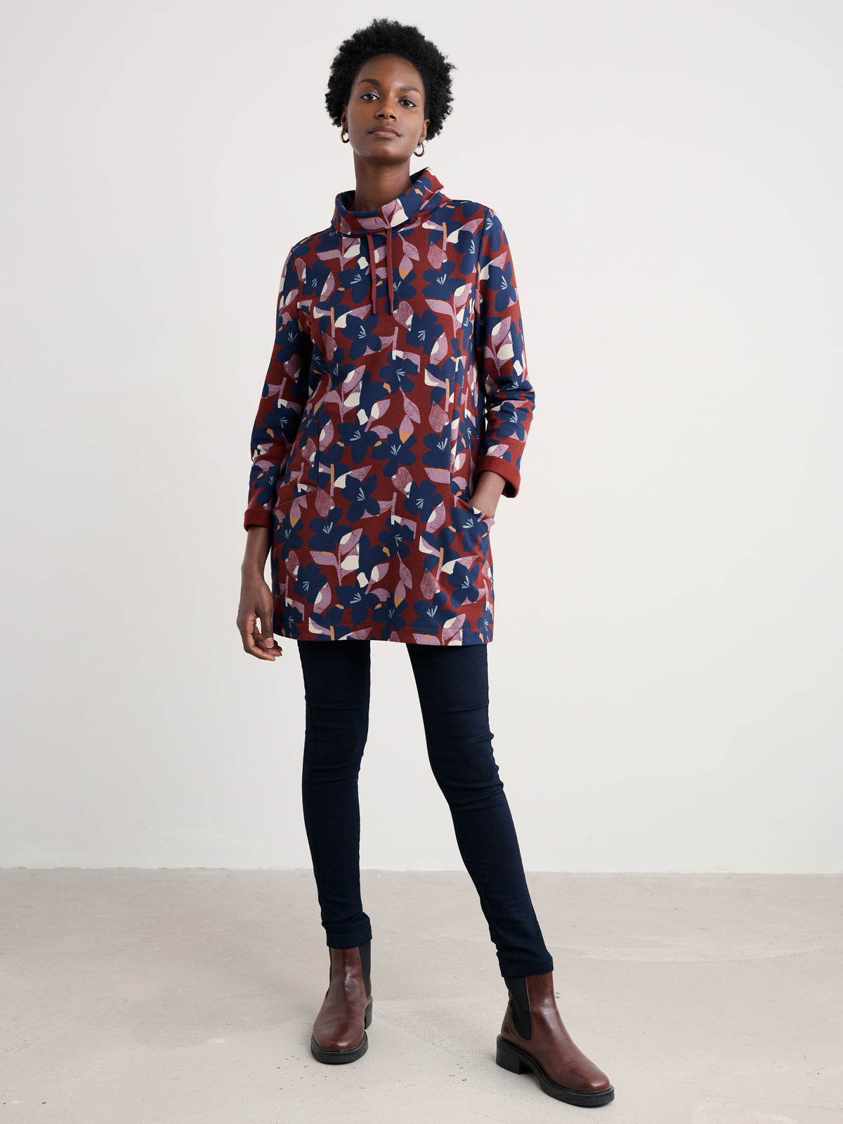 An image of the Seasalt Formative Tunic