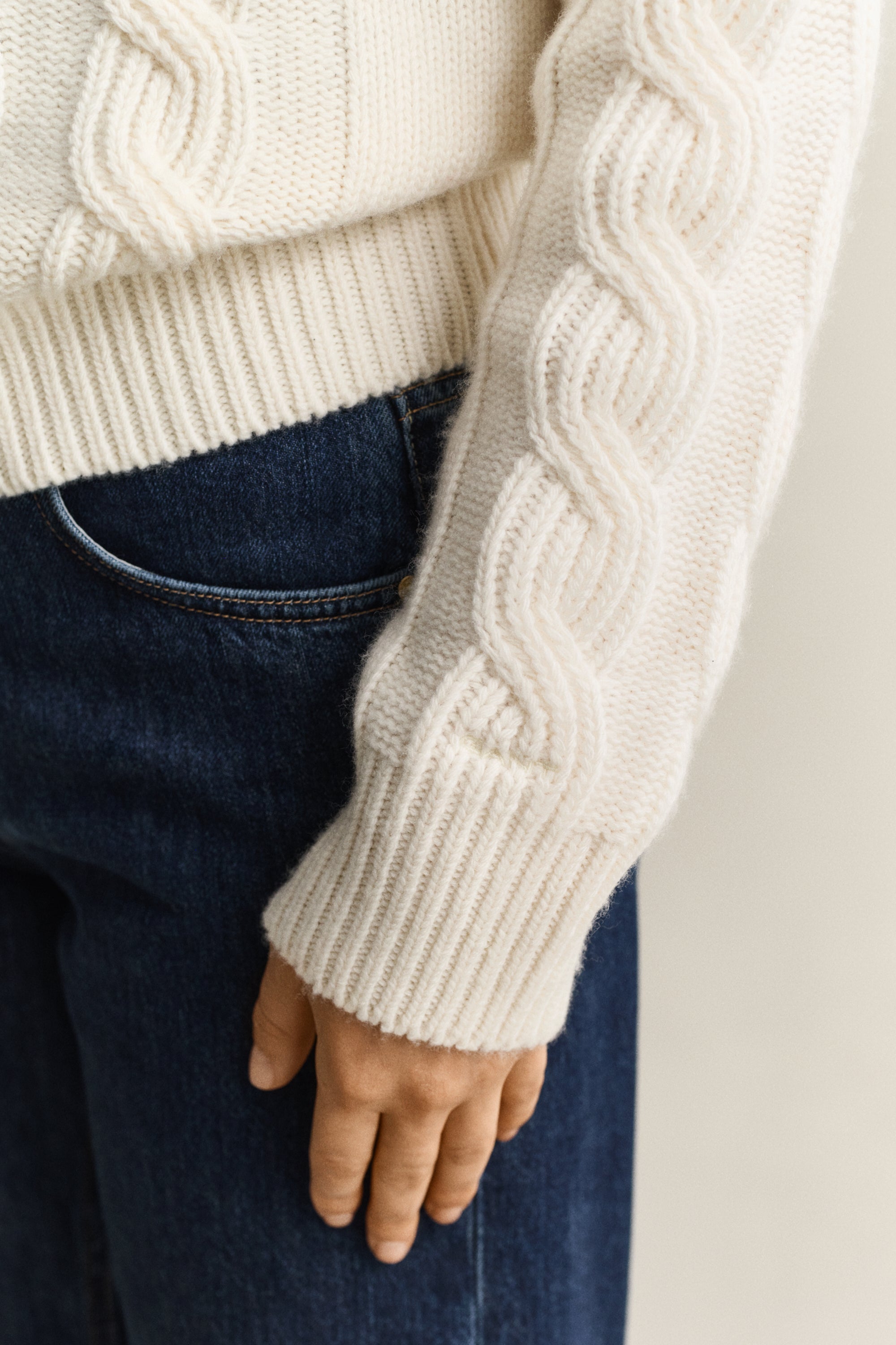 Wool Blend Cable Knit Crew Neck