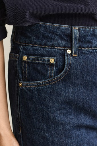 Relaxed Double Button Jeans
