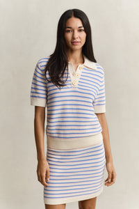 An image of the Gant Textured Multistripe Rugger