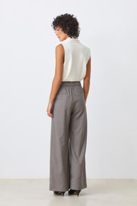 An image of the Suncoo John Trousers