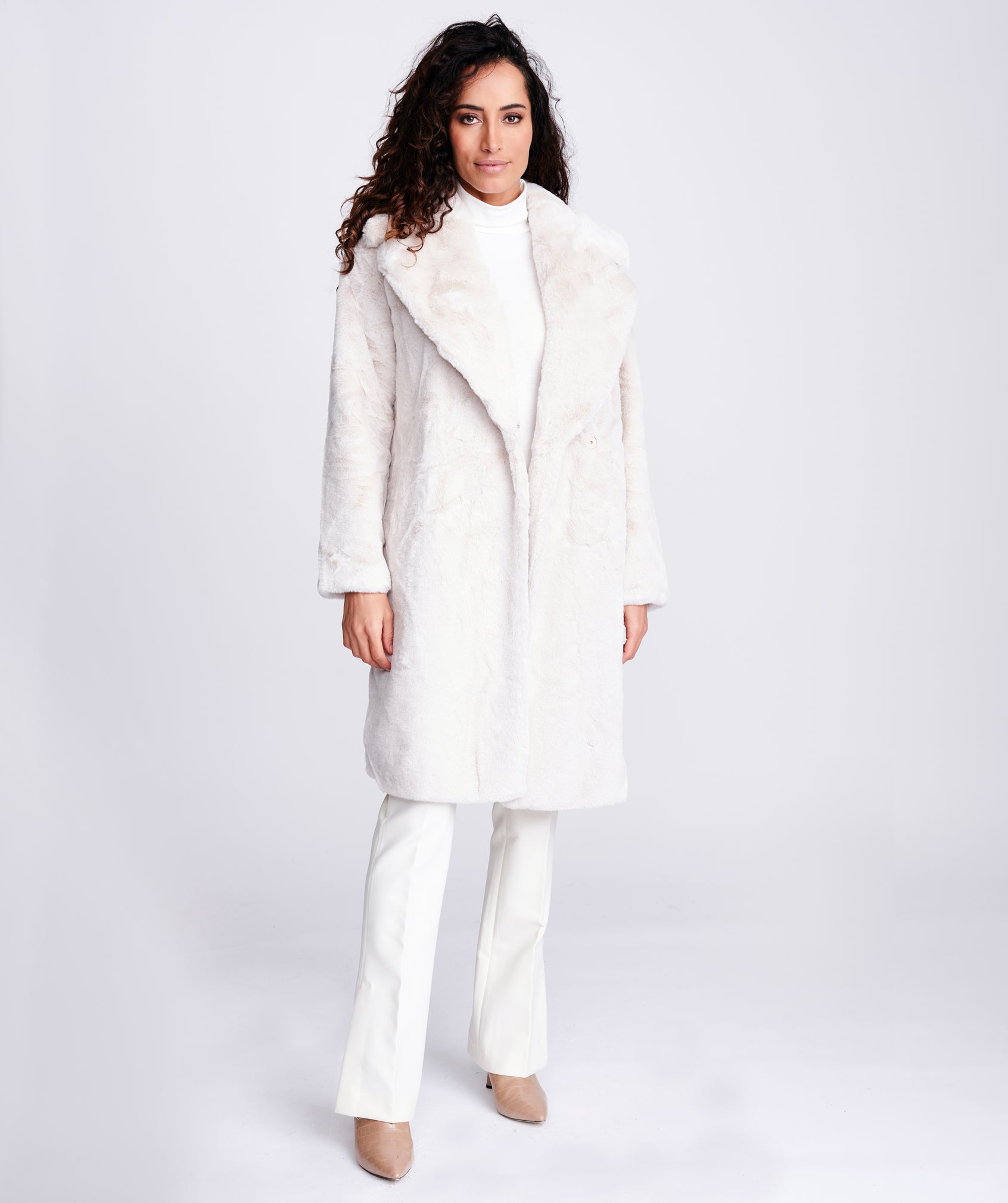 An image of the Pia Rossini Hepburn Coat