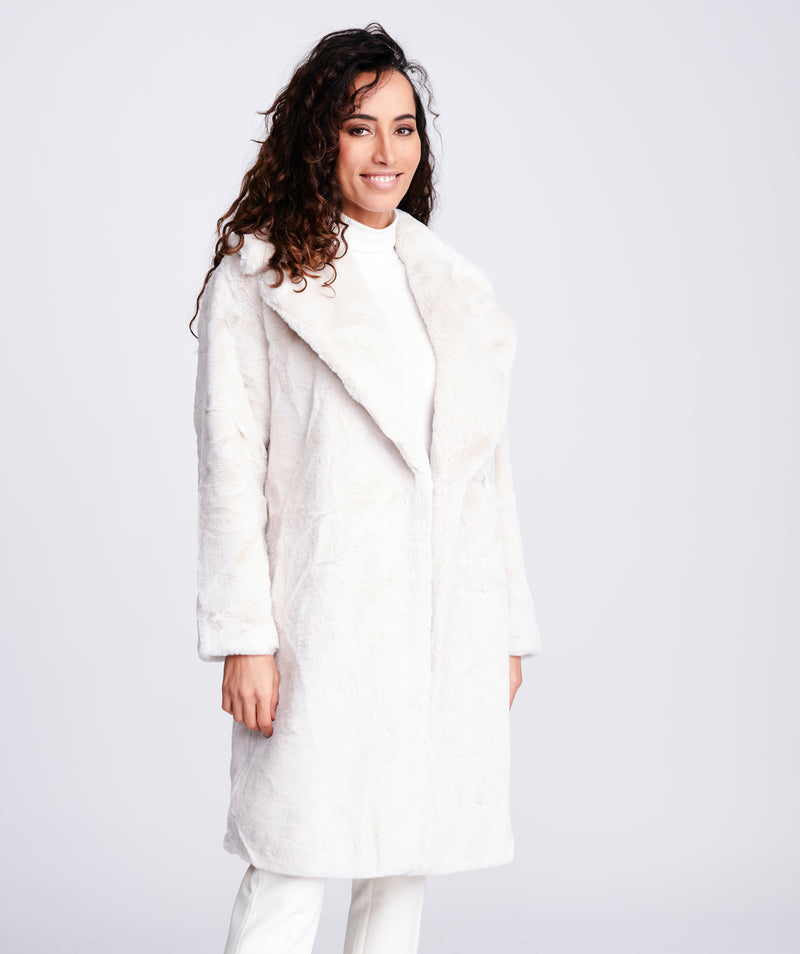 An image of the Pia Rossini Hepburn Coat