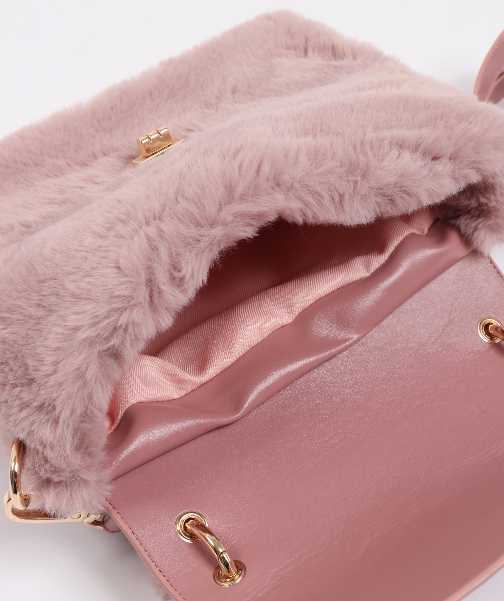 An image of the Pia Rossini Hepburn Bag