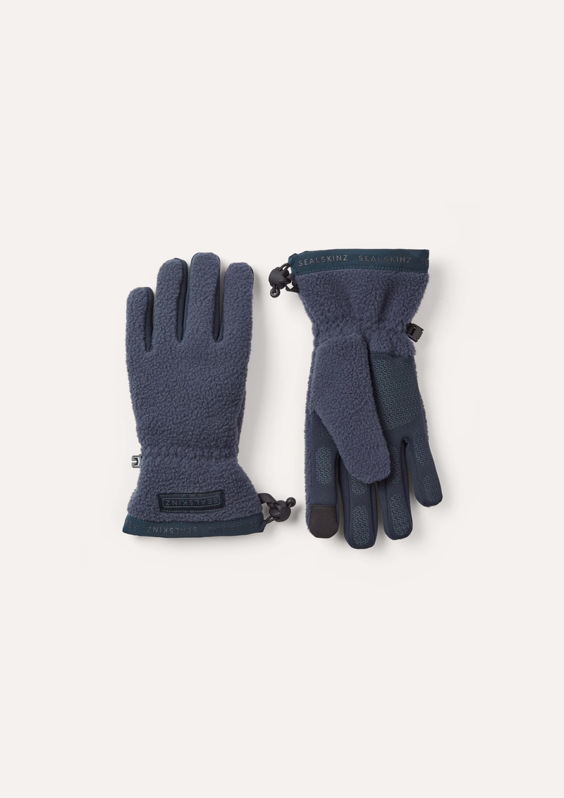 An image of the Sealskinz Hoveton Waterproof Sherpa Fleece Glove
