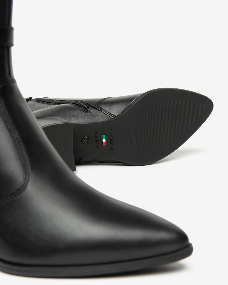 An image of the Nero Giardini Guanto Leather Ankle Boots
