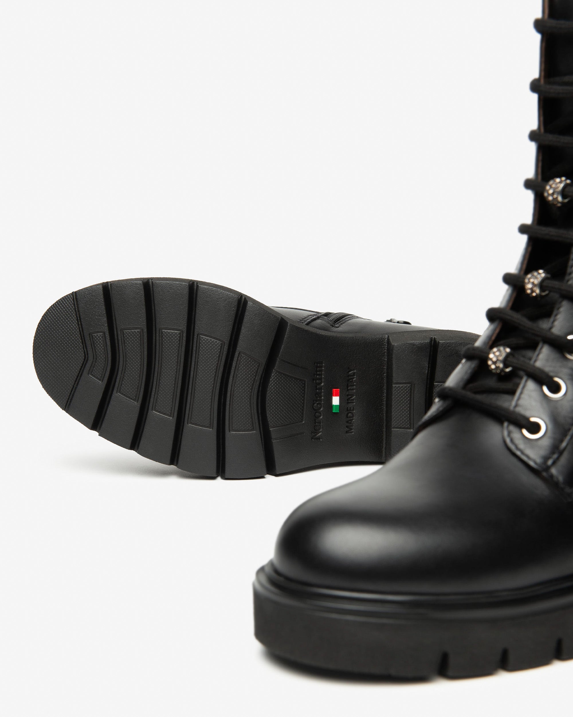 An image of the Nero Giardini Sagar Leather Combat Boots