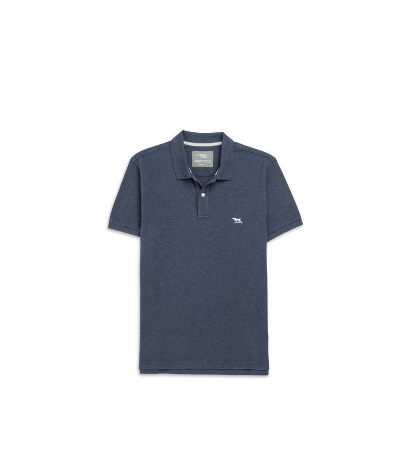 Rodd & Gunn Gunn Polo. A sports fit polo with short sleeves and collared neckline, this polo features a logo on the chest and is a navy colour.