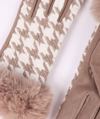 An image of the Pia Rossini Kandi Gloves