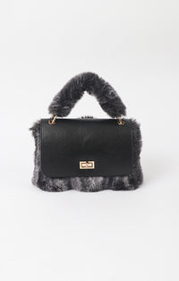 An image of the Pia Rossini Bag