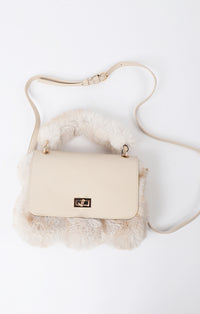 An image of the Pia Rossini Bag