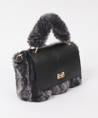 An image of the Pia Rossini Keeva Bag