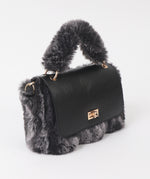 An image of the Pia Rossini Keeva Bag