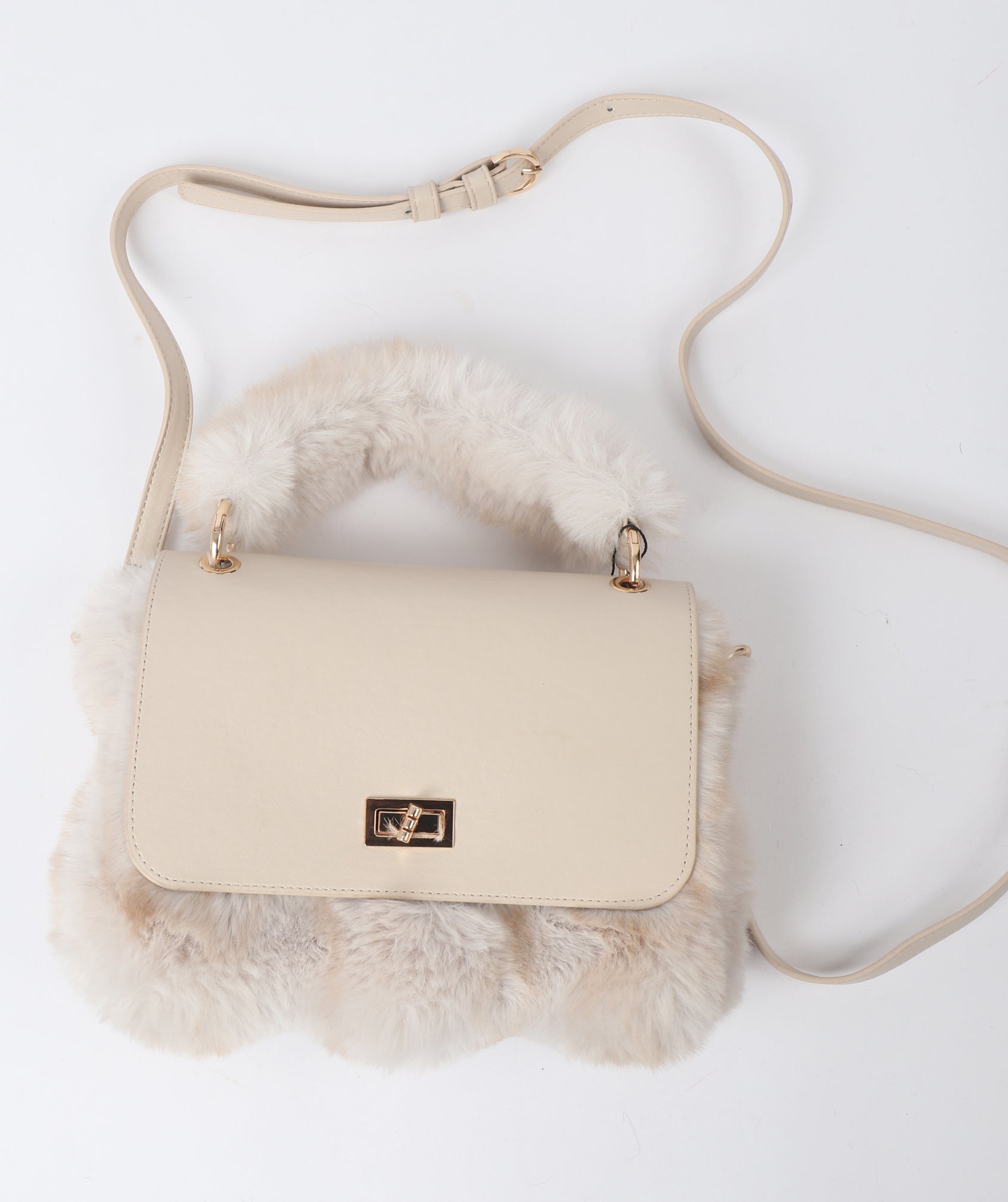 An image of the Pia Rossini Keeva Bag