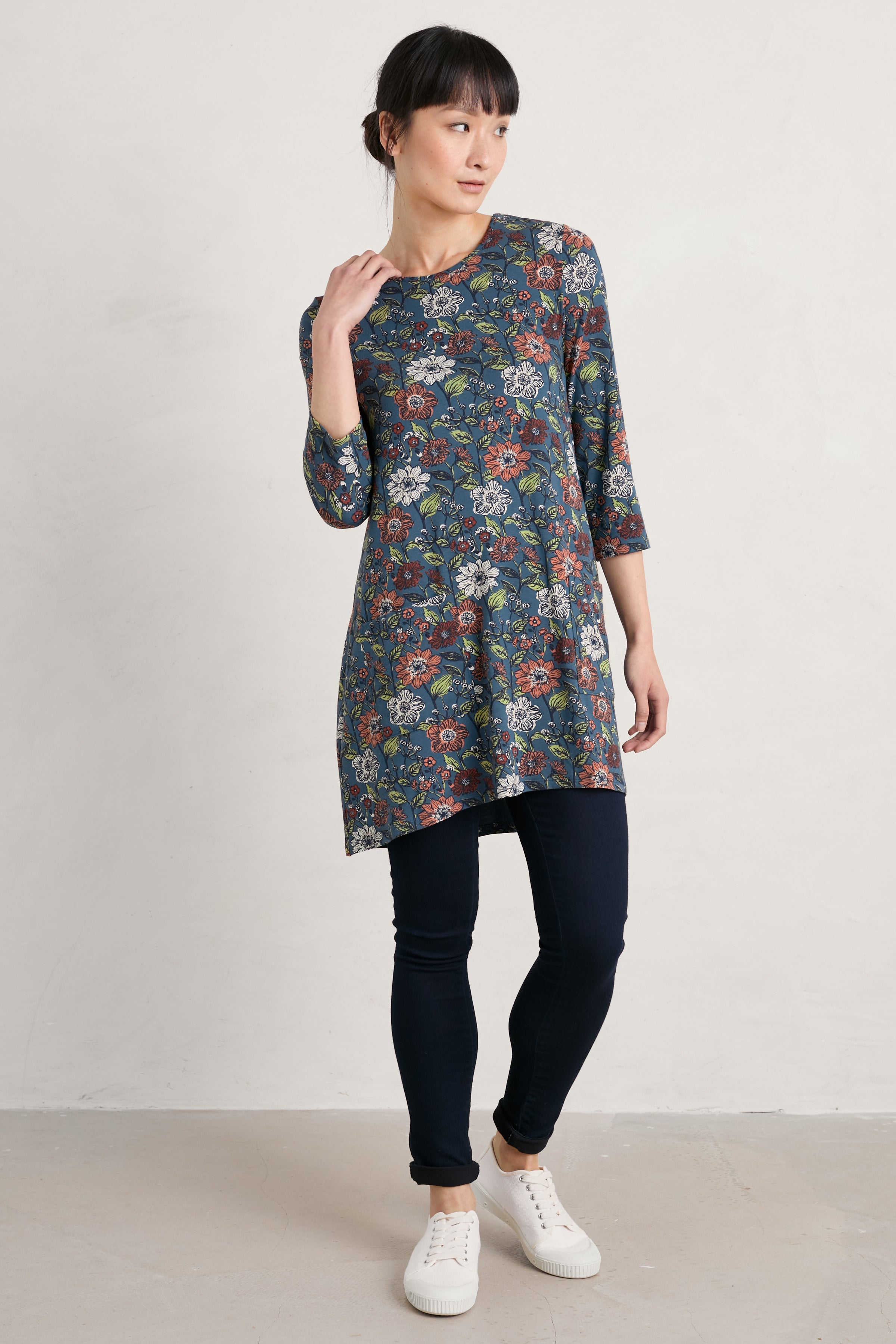 An image of the Seasalt Killiow Tunic